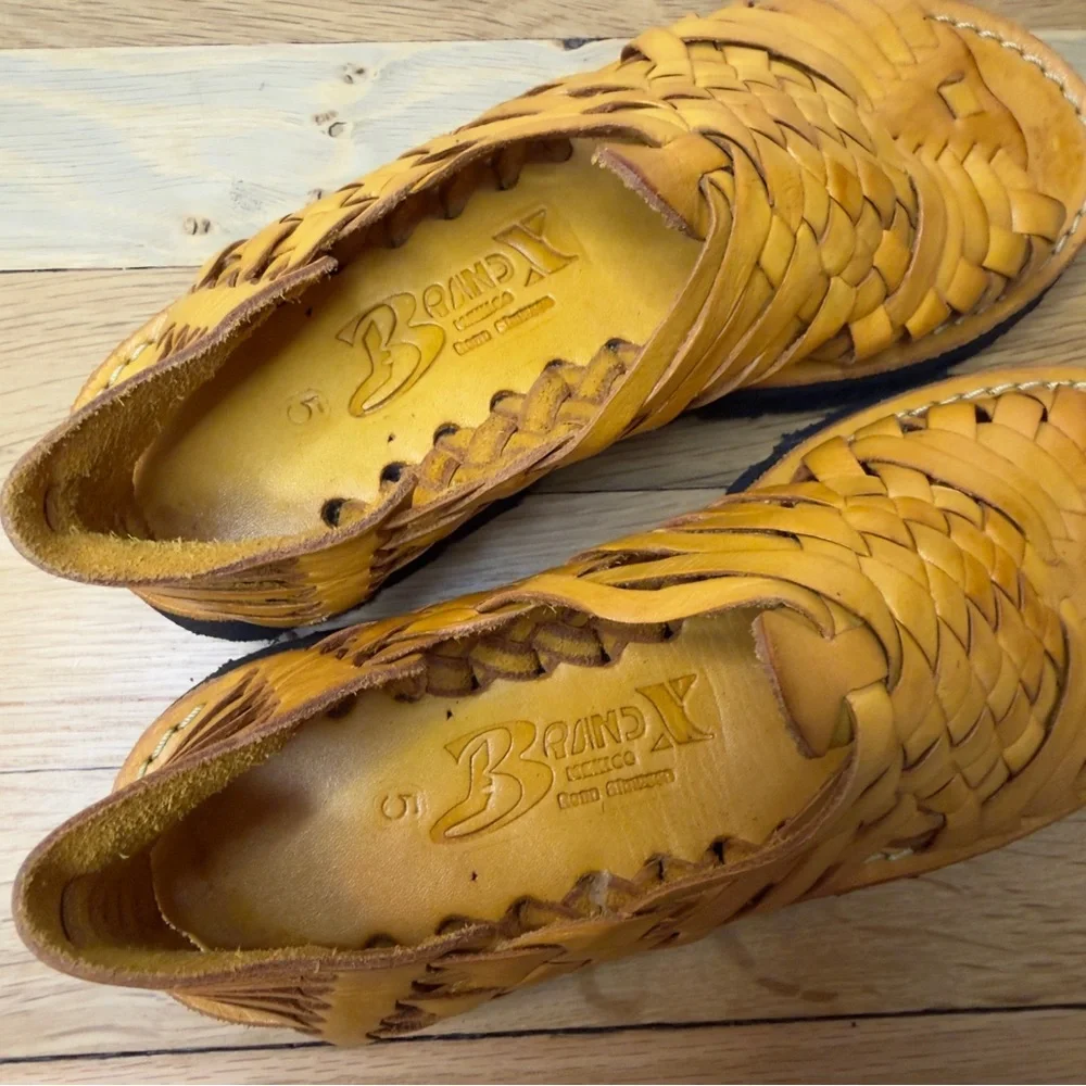 Brand X Huarache Tan Leather Sandals Size 5 NWOT - Picture 3 of 7